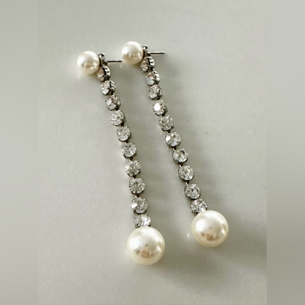 Zara Pearl & Rhinestone Drop Earrings